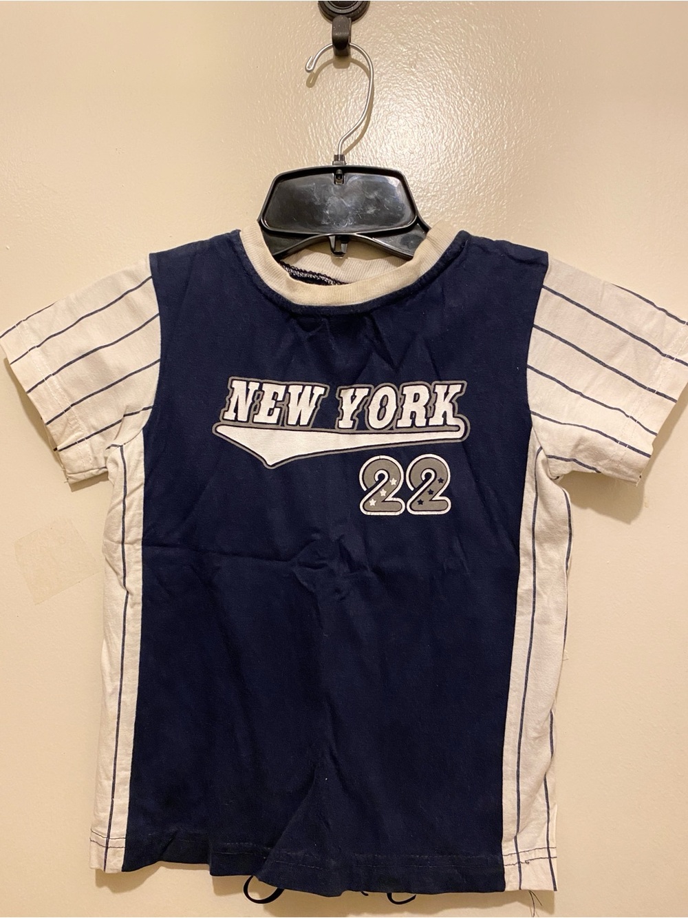 New York 22 Navy & White Boys Graphic Tee. 3T (c)
